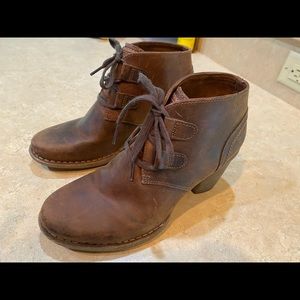 Ladies Clark Boots